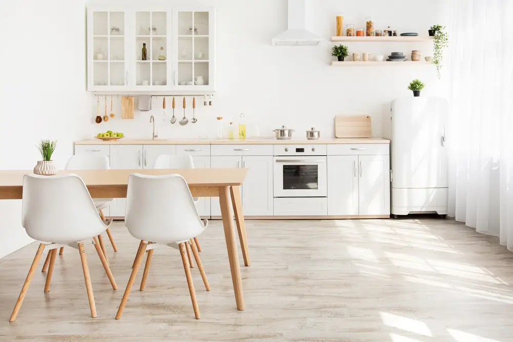 table à manger à la maison